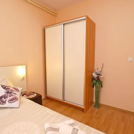 Apartment Rocka 1195 Porec