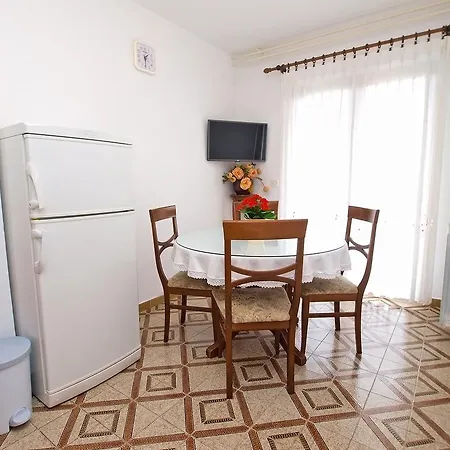 Apartment Rocka 1195 Porec