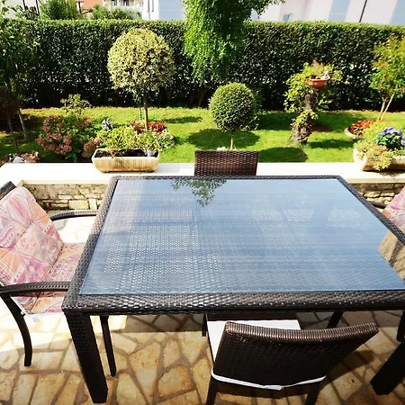 Rocka 1195 Apartamento *