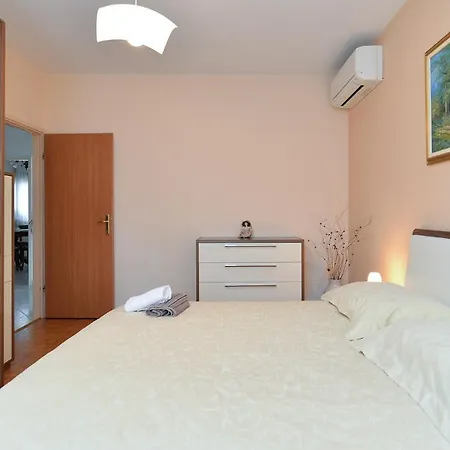 Apartment Rocka 1195